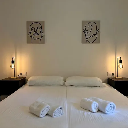 アパート Spacious 1 Bedroom In Bonanova *